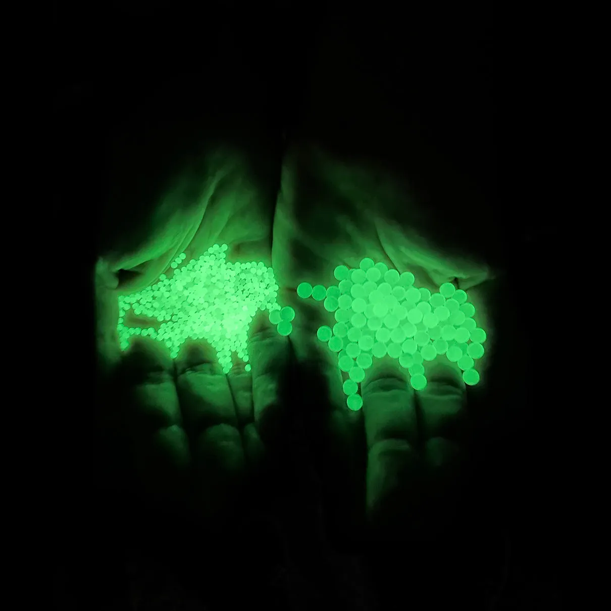 GelStrike Glowball Universal UV Feedneck