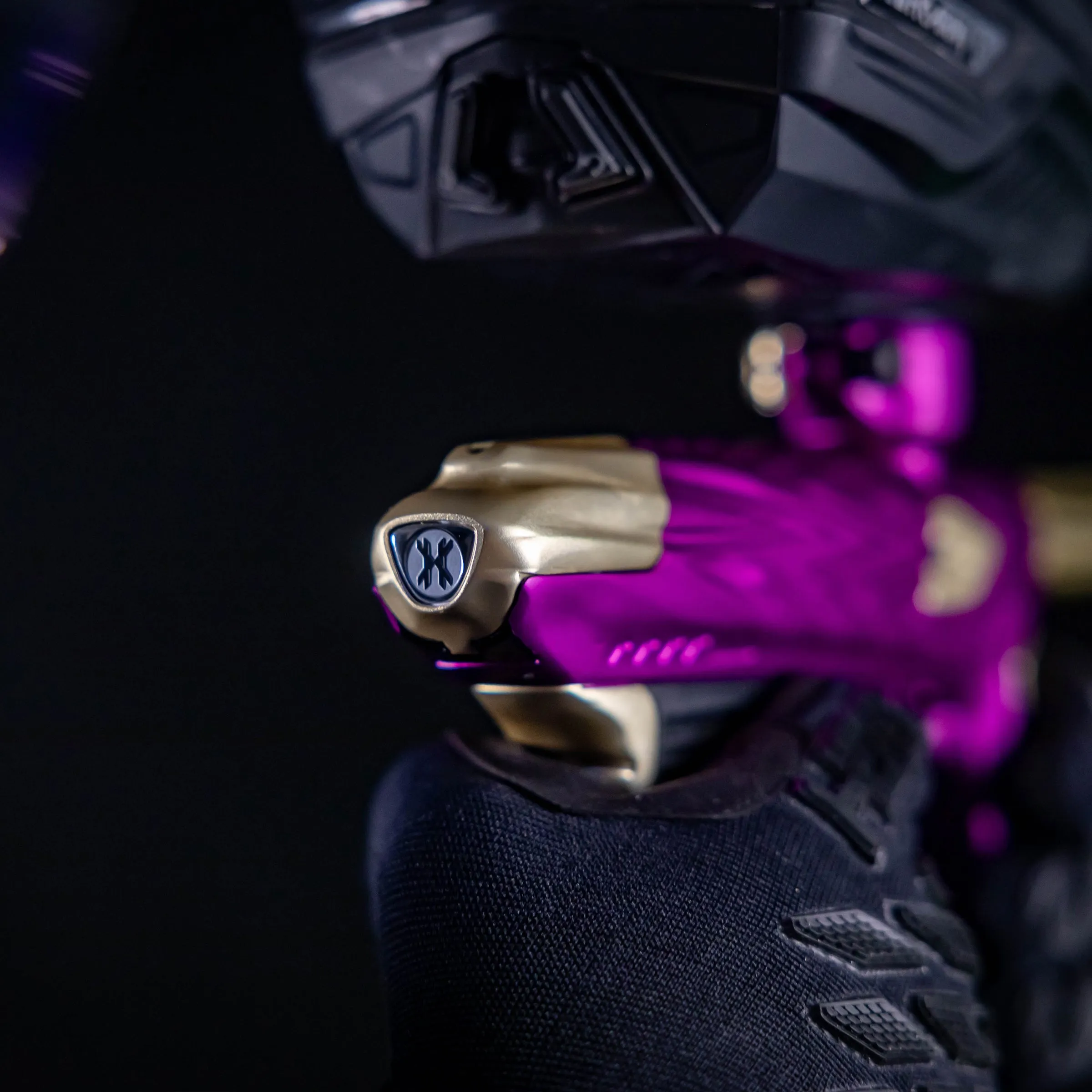 HK Shredder Luxe Idol - Dust Purple/Gold