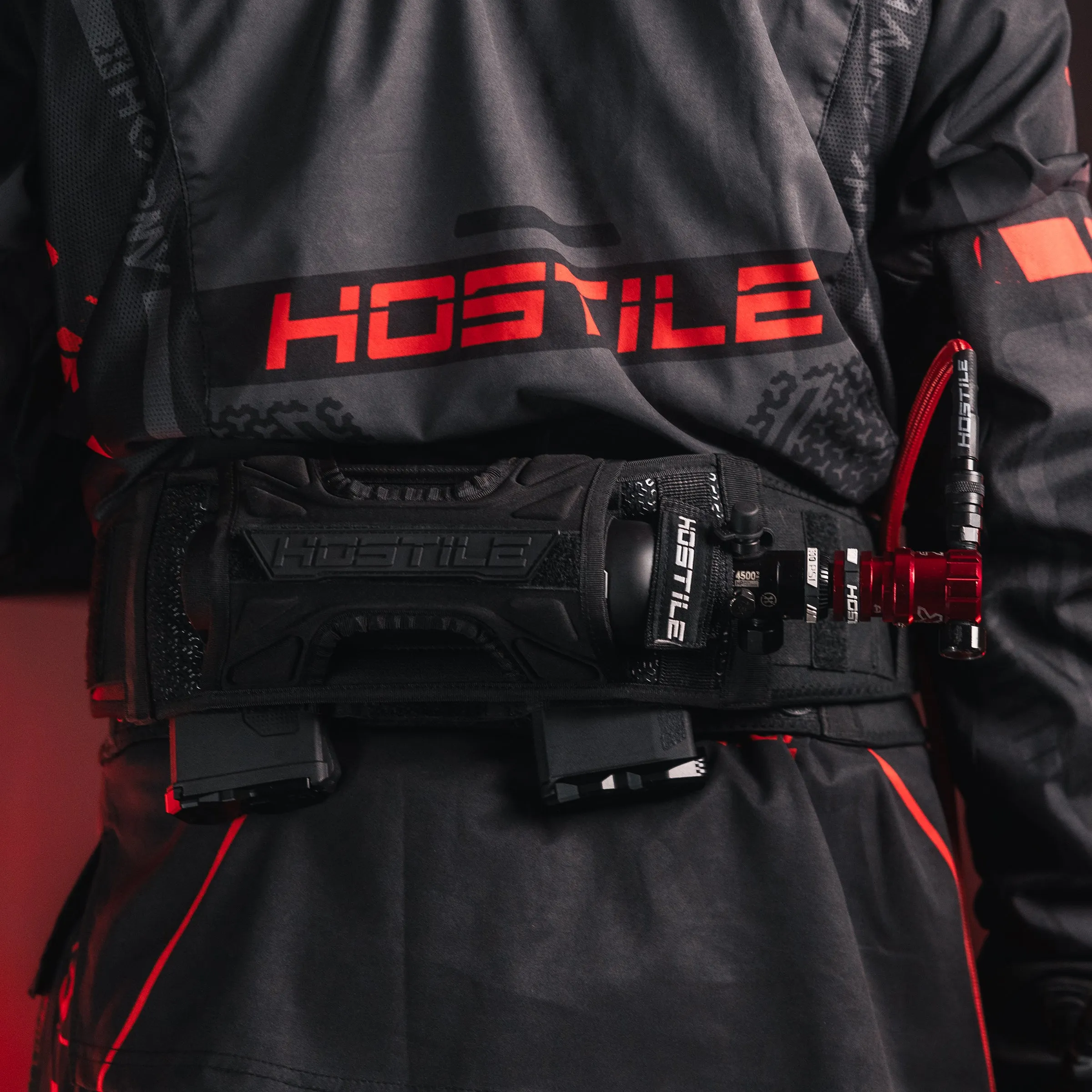 Hostile XLP Regulator - Side Port Quick-Disconnect - Red